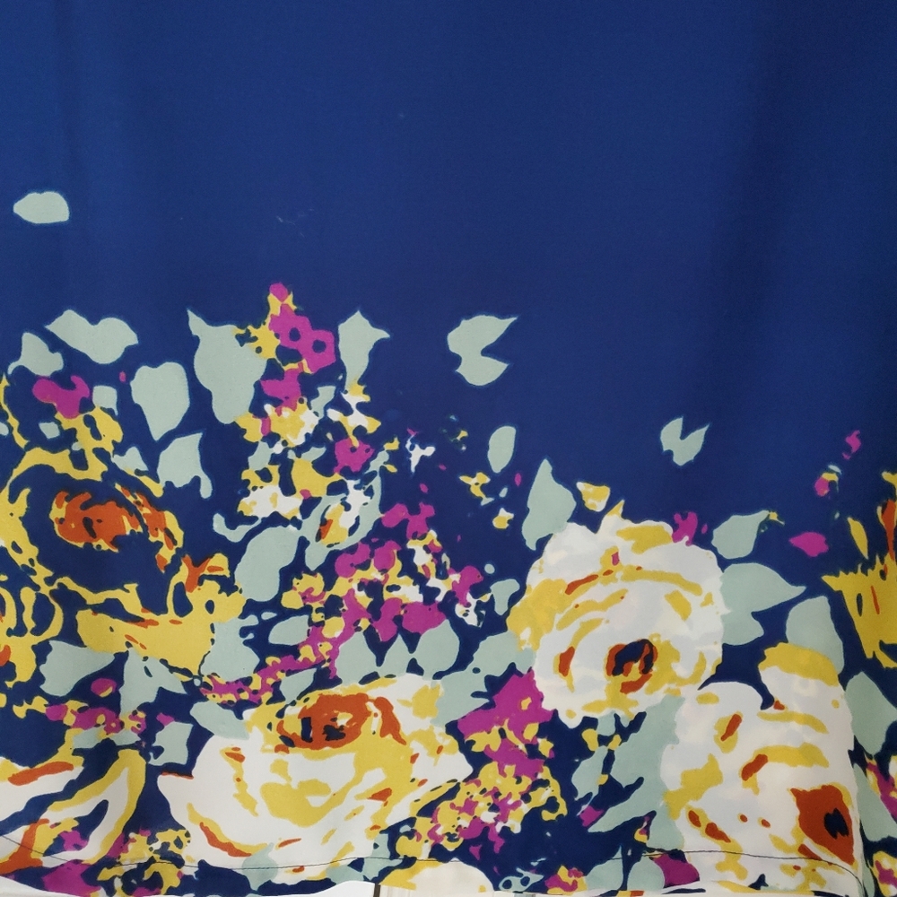 Top - Picture 3 of 4